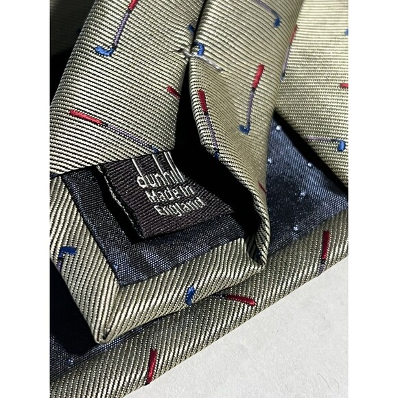 Dunhill Mens Necktie Red Blue Golf Clubs On Metallic Base Made in England - Picture 6 of 8